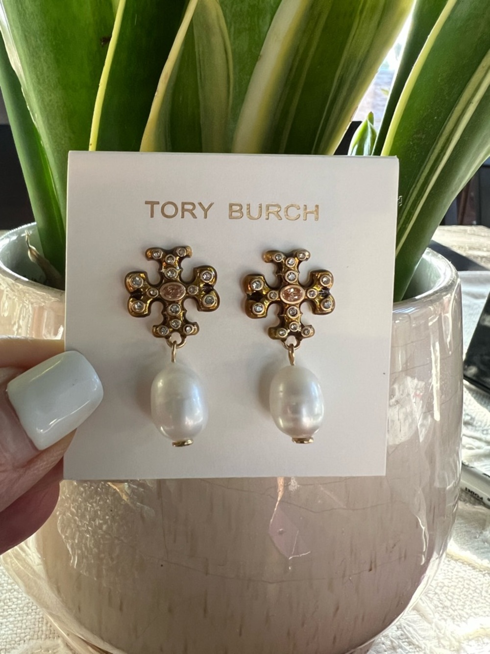 Tory Burch Gold-Tone Pearl Drop Earrings